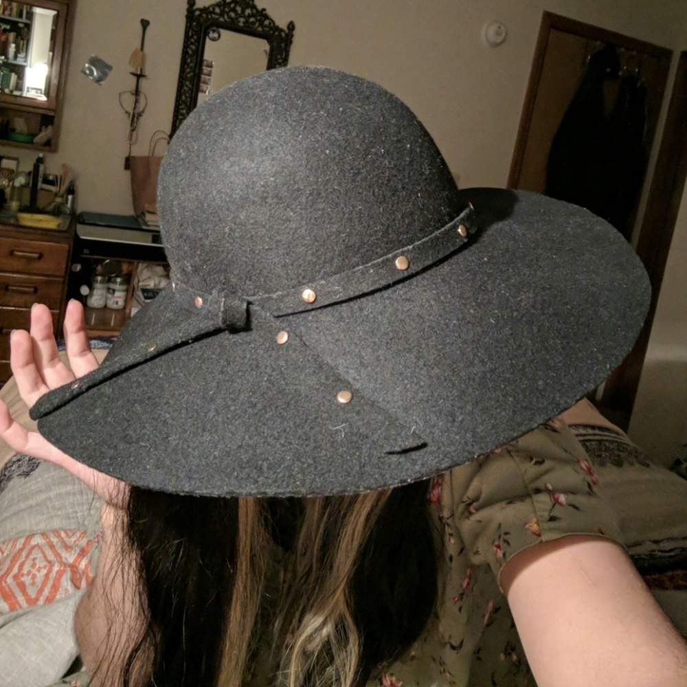 Black Wool Felt Floppy Sun Hat